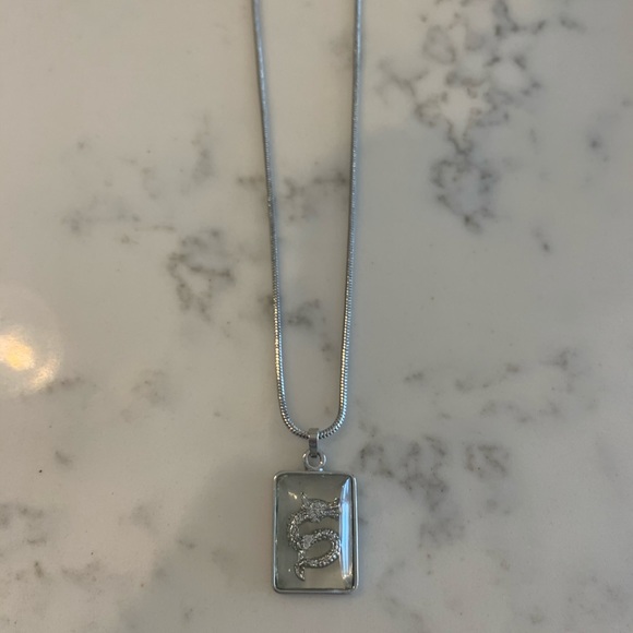 Dragon Necklace Unisex+Gift box - Picture 1 of 3